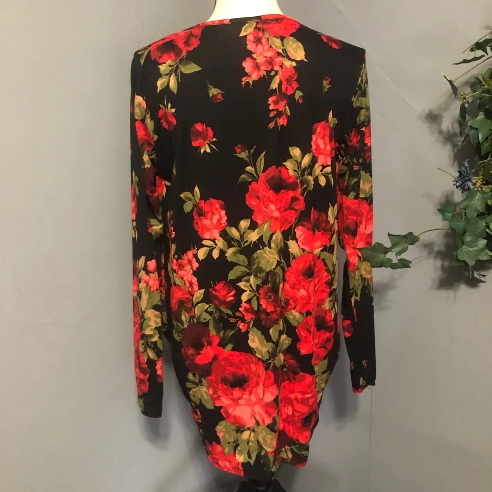 #m2d | BLACK & RED ROSE | BLOUSE - Picture 4 of 5